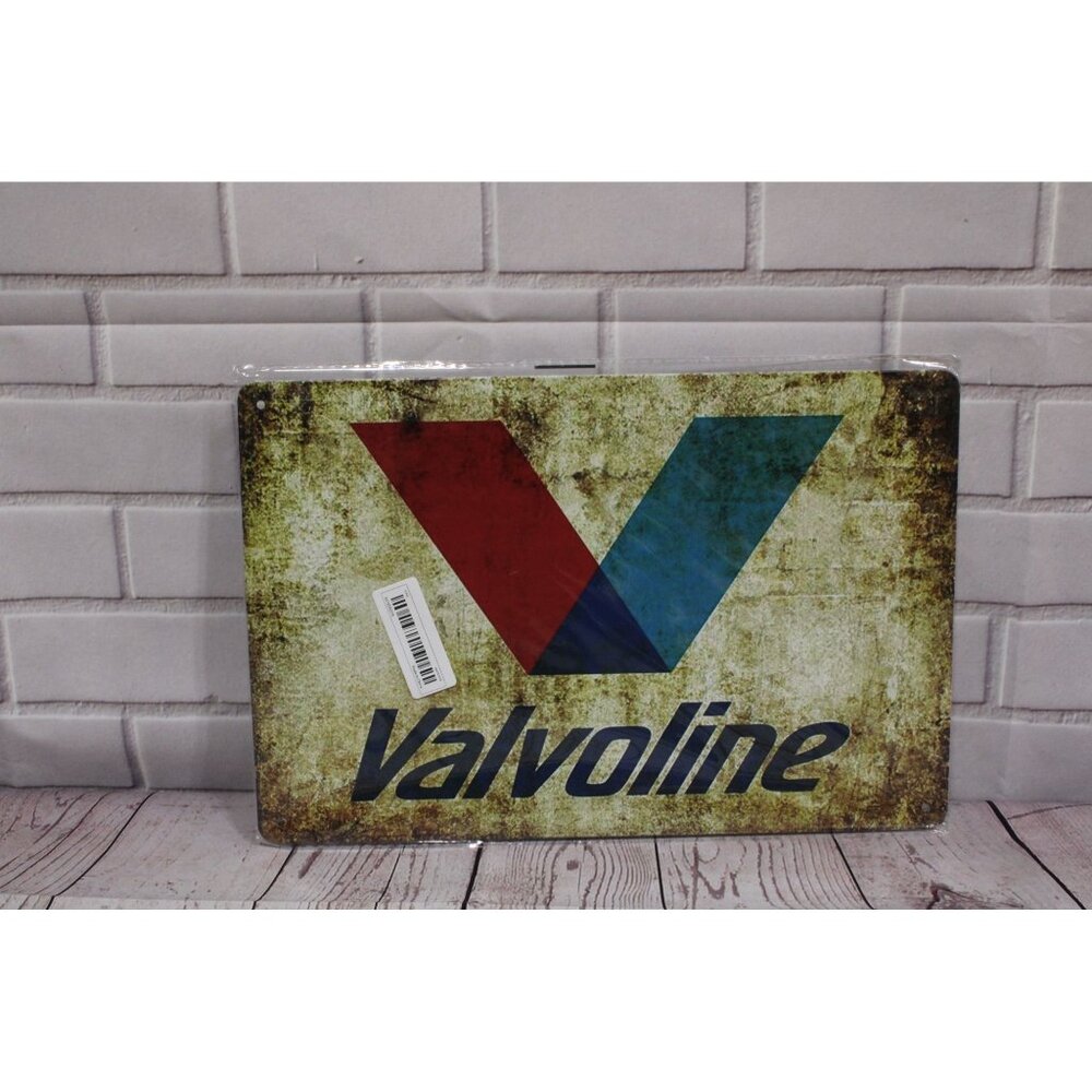 Valvoline Retro Look Metal Sign 12" x 8" Wall Decor